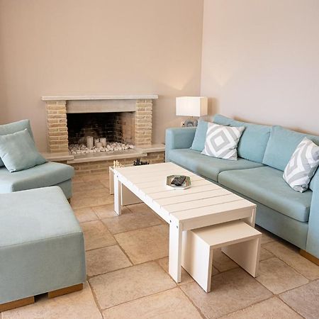 Kalavria Luxury Suites, Afroditi Suite With Magnificent Sea View And Private Swimming Pool. Poros Town Luaran gambar
