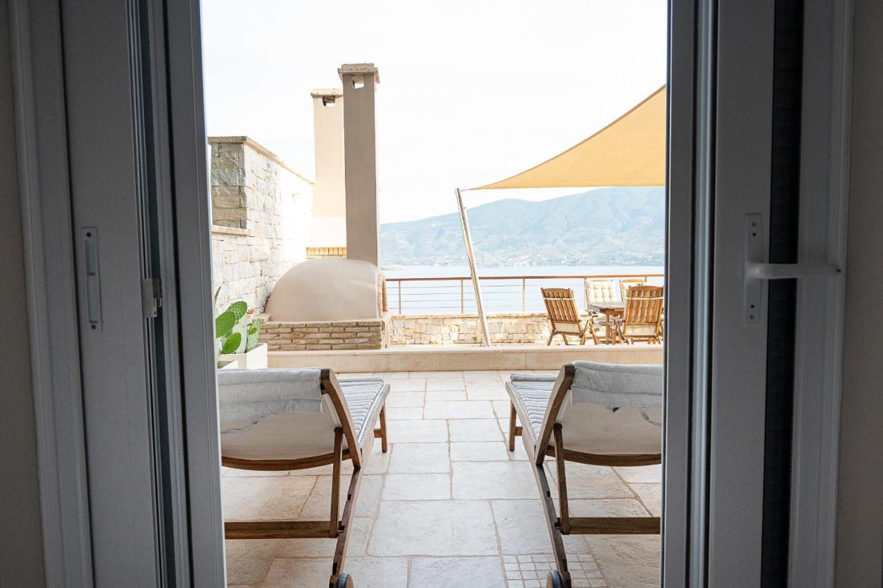 Kalavria Luxury Suites, Afroditi Suite With Magnificent Sea View And Private Swimming Pool. Poros Town Luaran gambar